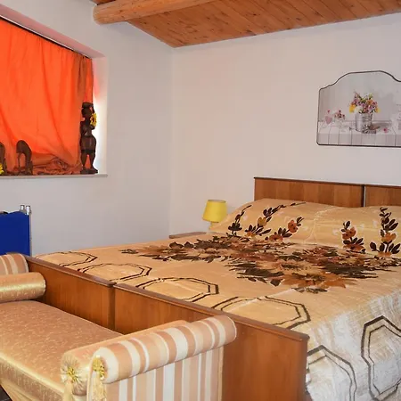 Casa Il Carrubbo Frigintini