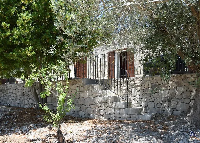 Casa Il Carrubbo Landhaus Frigintini