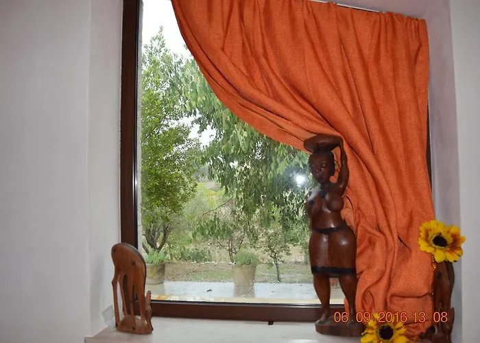 Casa Il Carrubbo * Frigintini